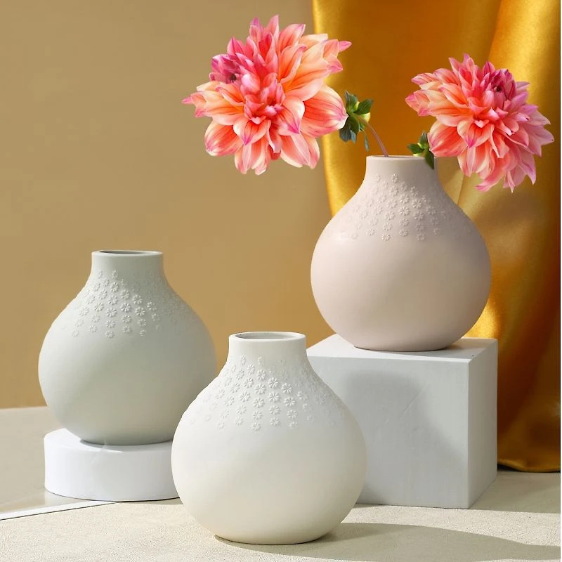 Natural Living Bouquet Vase