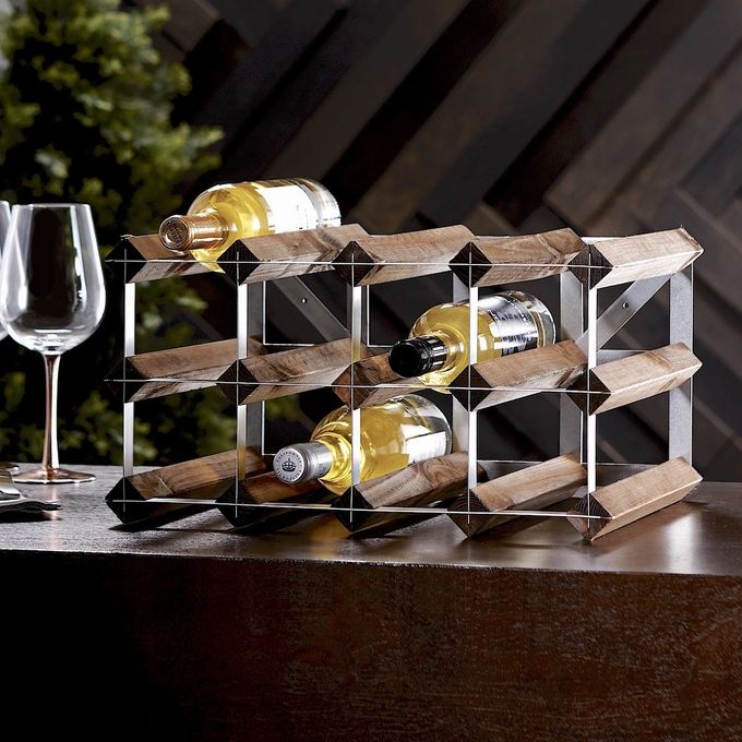 Traditional 12-bottle wine rack