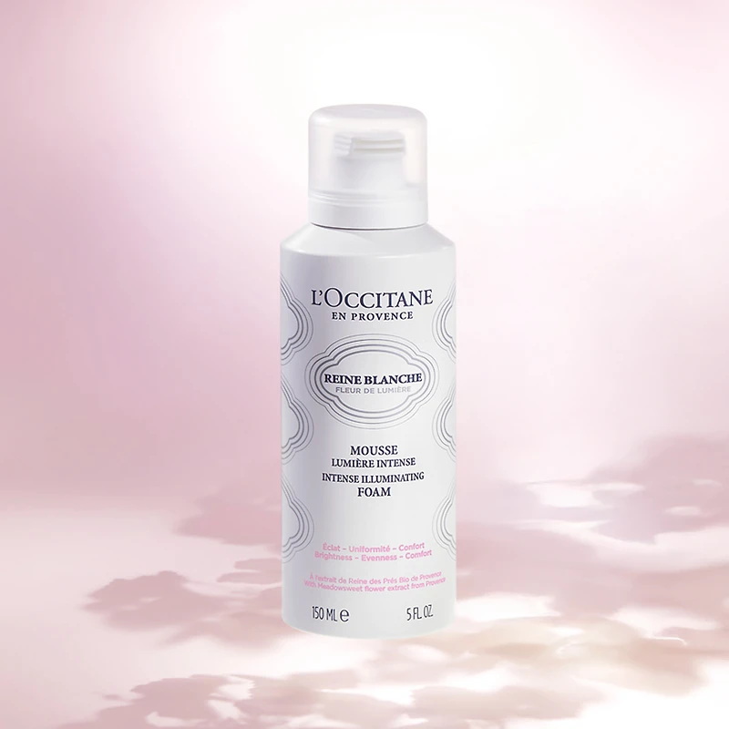 Reine des Prés Intense Brightening Foam