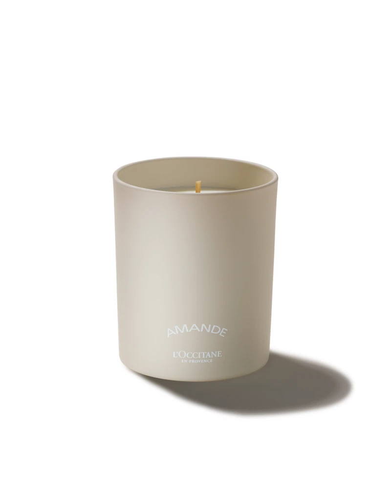 Amande Scented Candle