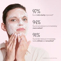 Reine des Prés Intense Brightening Foam
