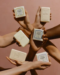 Le Savon Lavender Extra-Gentle Body Soap