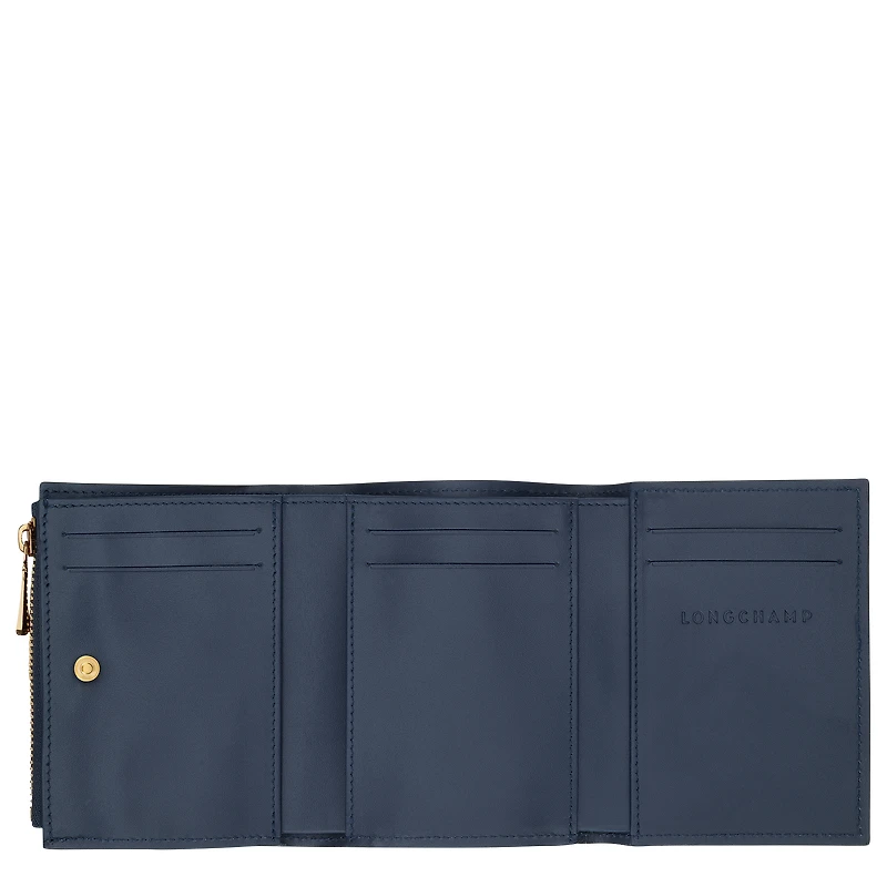 pure Compact wallet