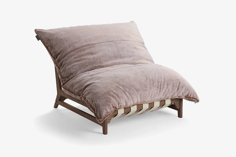 PillowSac Chair: Bronze Wombat Phur
