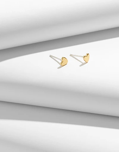 Demi-Fine Heart Stud Earrings | Madewell