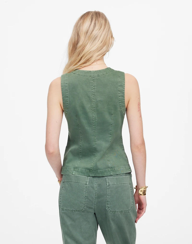 Twill Crewneck Vest in Garment Dye | Madewell