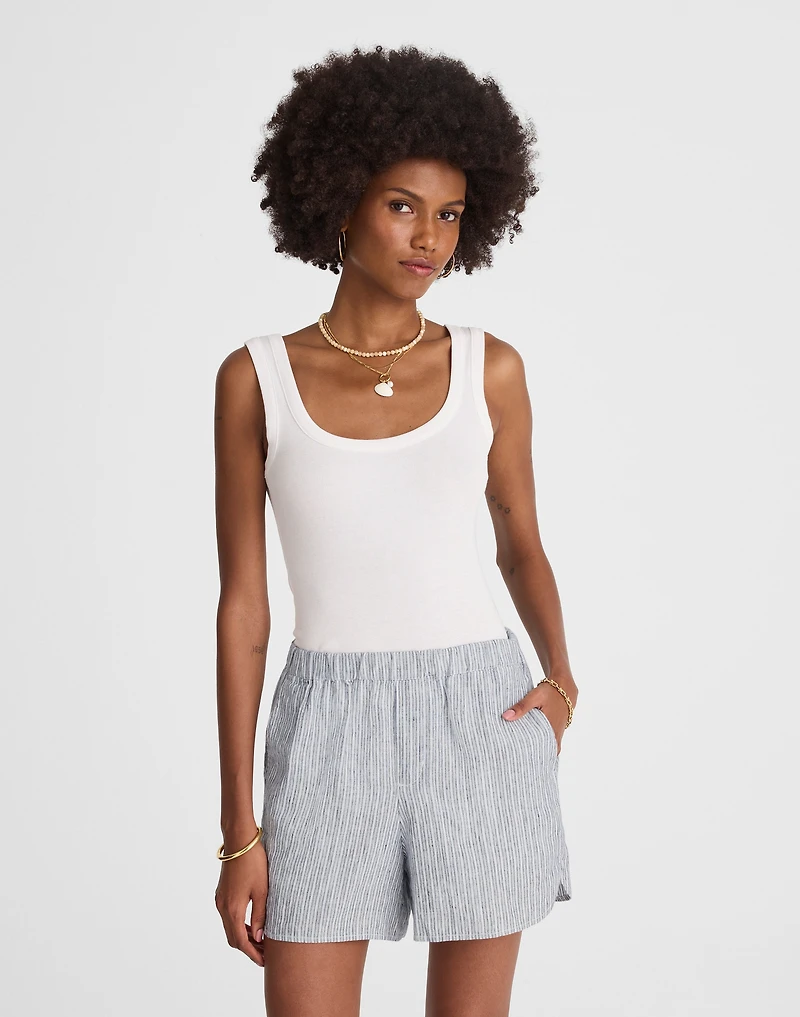 Curved Hem Pull-On Shorts in 100% Linen | Madewell