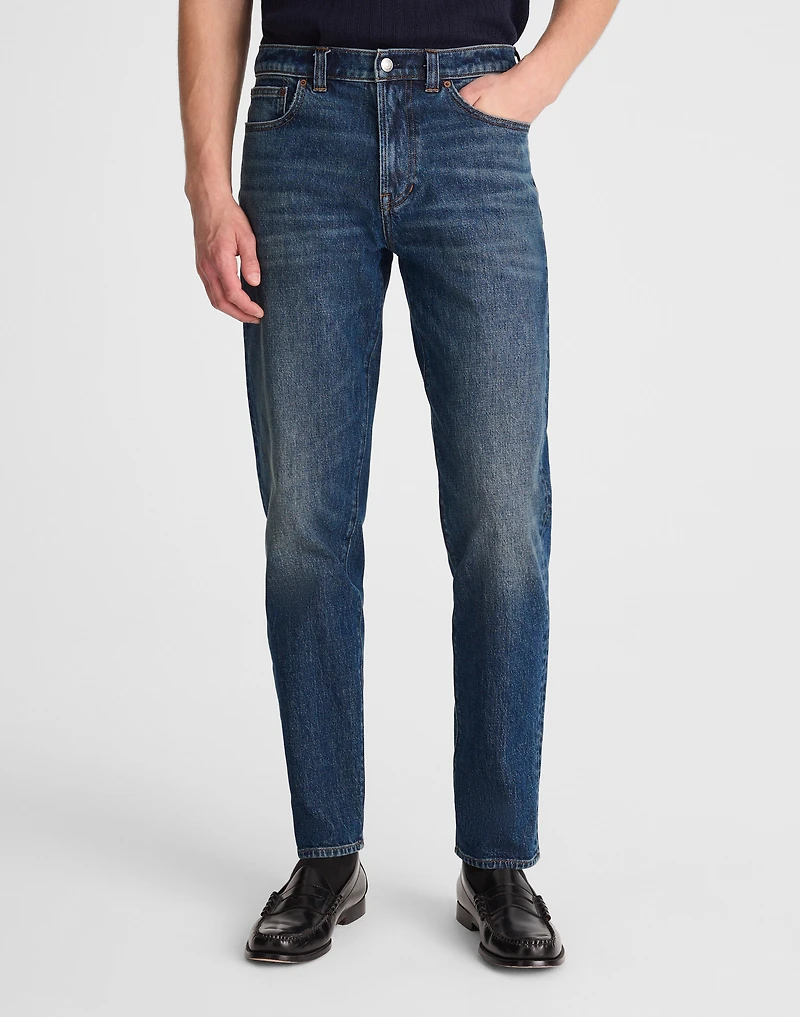 Relaxed Taper Jeans