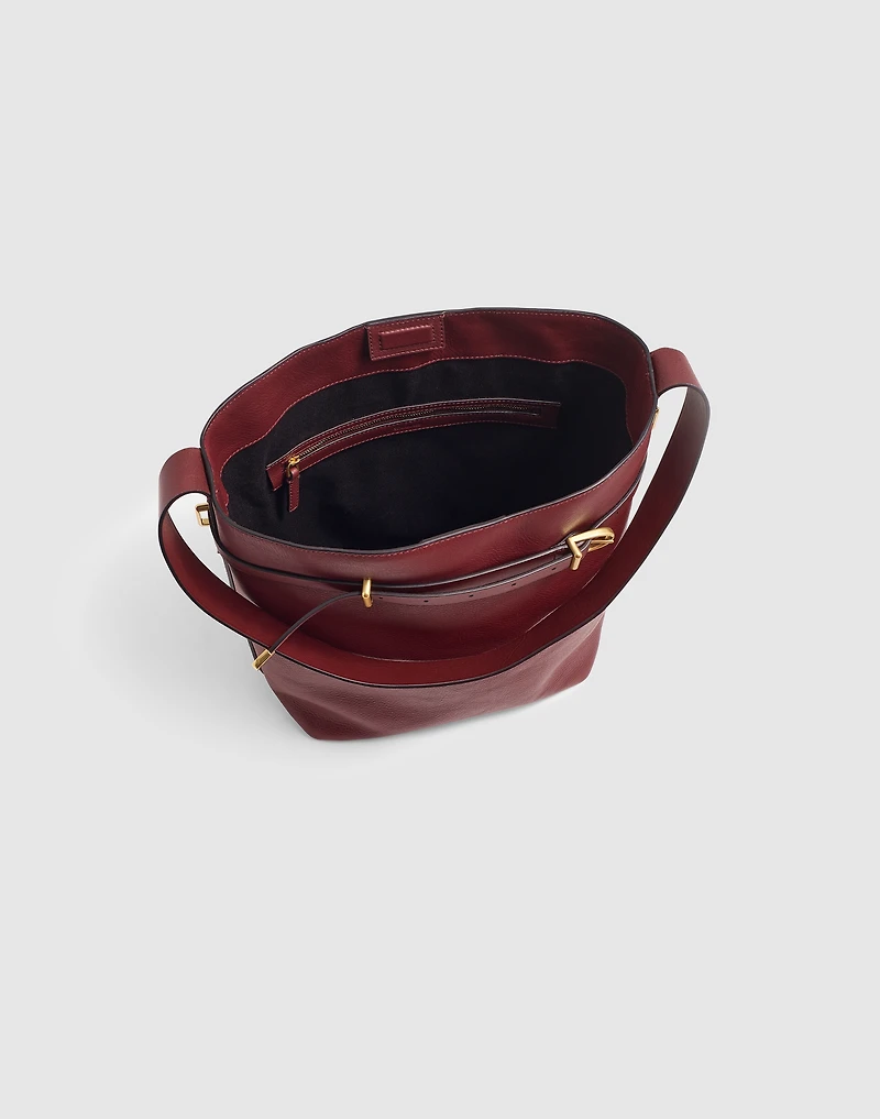 The Essential Belted Bucket Tote | Madewell