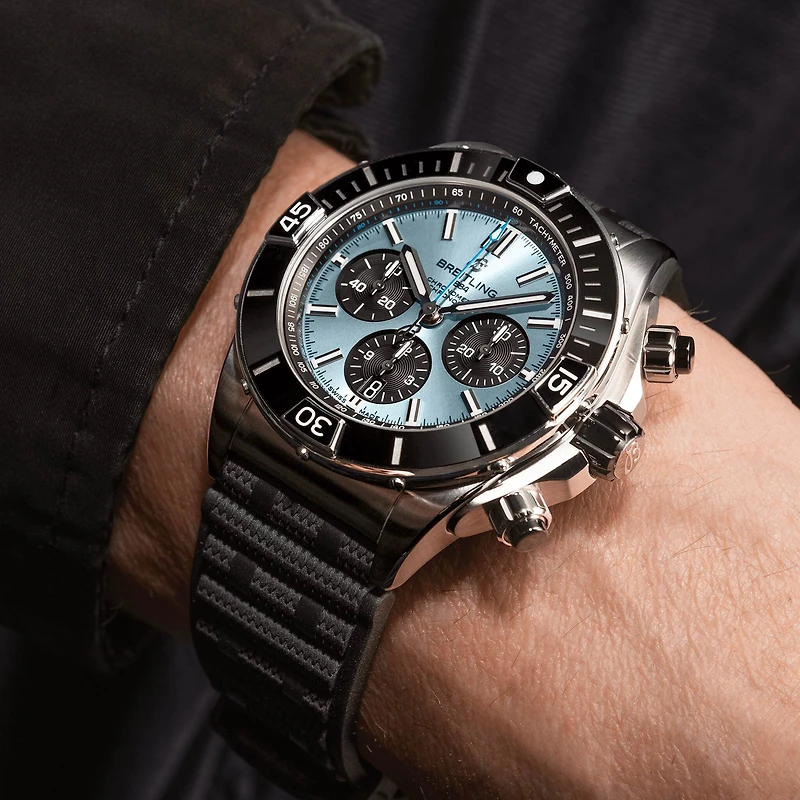 Super Chronomat B01 Automatic 44 mm Stainless Steel and Platinum