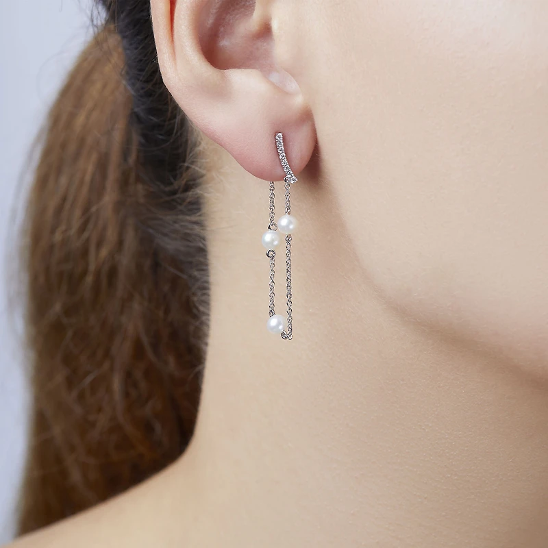 Trend White Gold Pearl and Diamond Earrings
