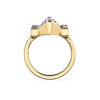 Exceptional Guilloché Yellow Gold and Diamond Ring - 7
