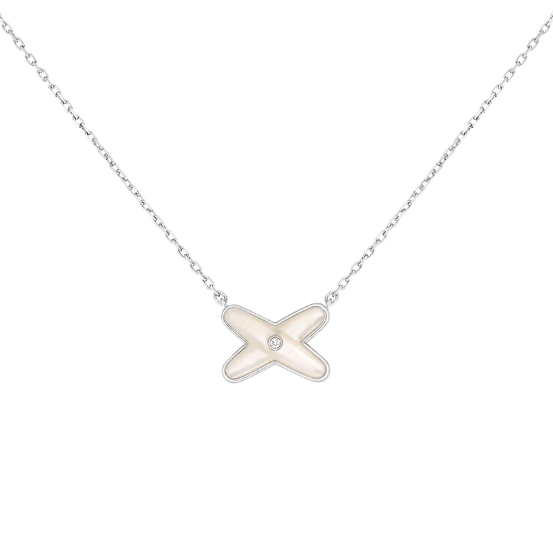 Jeux De Liens White Gold, Mother-of-Pearl and Diamond Pendant