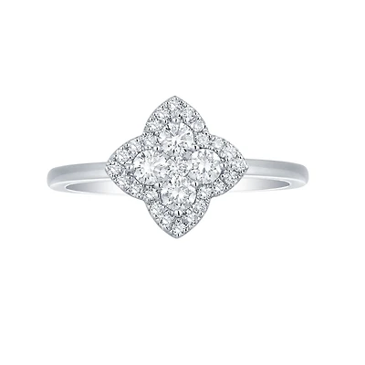 Diamond Clover Shape Ring in White Gold
