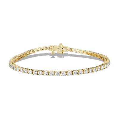 Diamond line bracelet in yellow gold