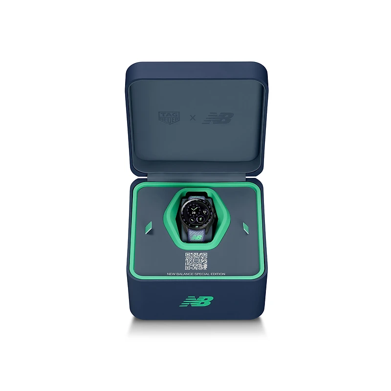 Connected New Balance Edition Calibre E5 40 mm Titanium