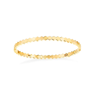 Bee de Chaumet Yellow Gold Bangle