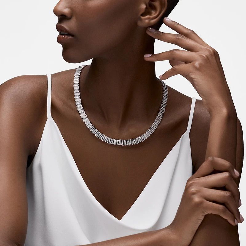 Diamond Necklace in 18K White Gold