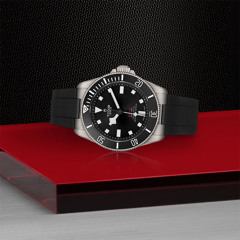 Pelagos Automatic 39 mm Titanium