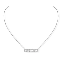 Move Classic White Gold and Diamond Pavé Pendant