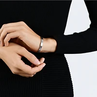 15g Brushed Silver Ribbon Bracelet