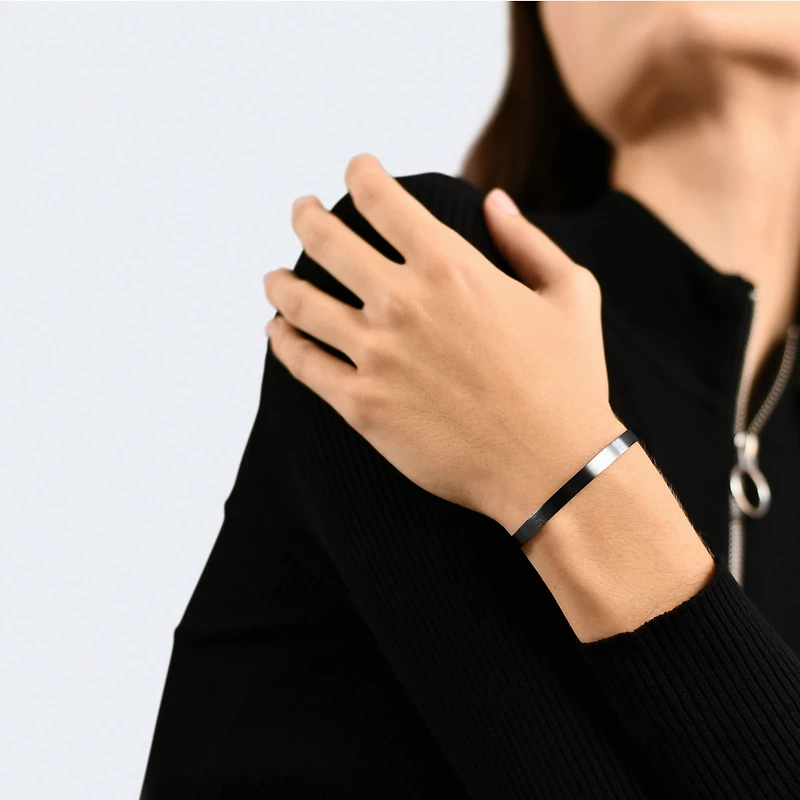 15g Brushed Black Silver Ribbon Bracelet