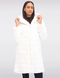 Manteau Fourrure vegan Boxing Day par Jones New York | Manteaux