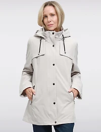 Manteau Végan Breathe-Tech® Softshell Polyvalente avec Capuche Amovible par Saki