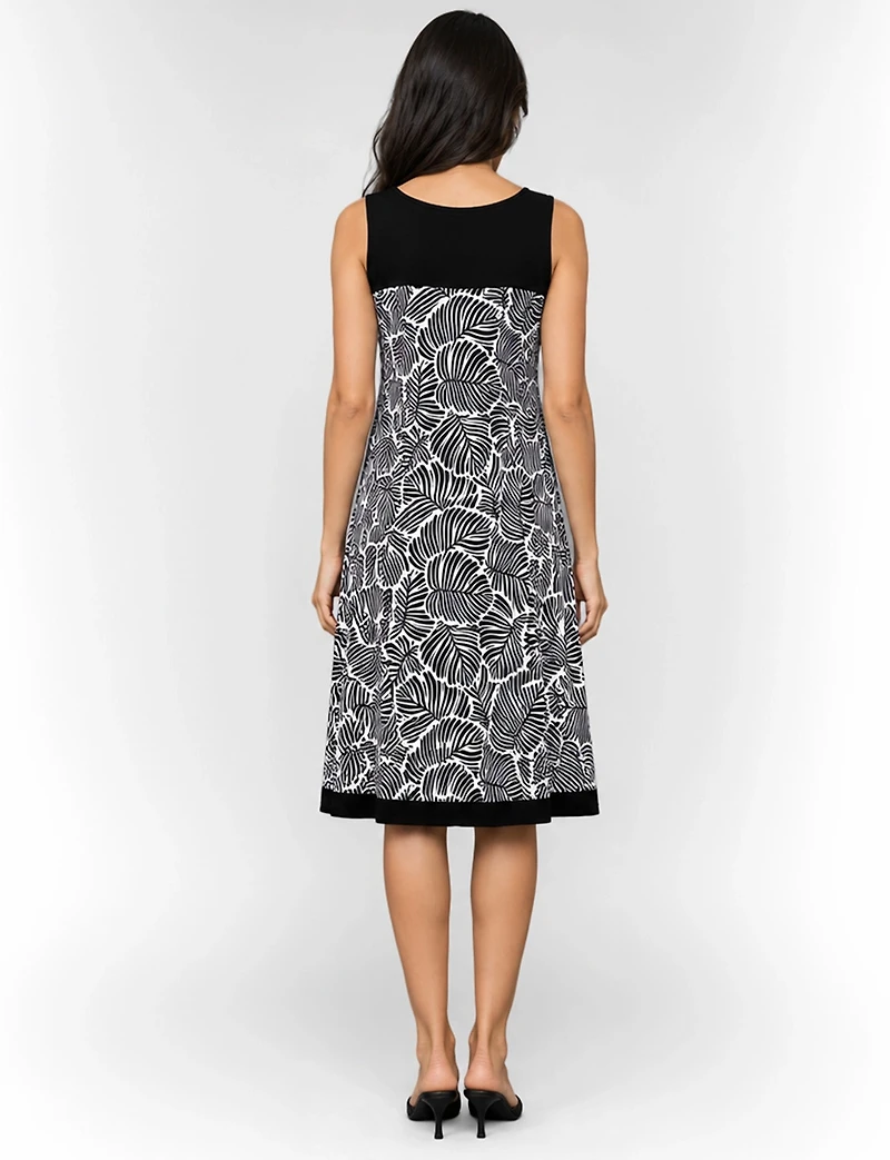 Robe Évasée Sans Manches Perle - Motif Ton Sur Tricot Léger et Infroissable