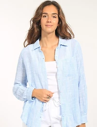 Chemise Texturée Boutonnée Avec Manches Ajustables et Poche Poitrine par Erika