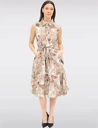 Robe Sans Manches À Motif Abstrait Avec Détails Dorés Et Poches Par Spanner