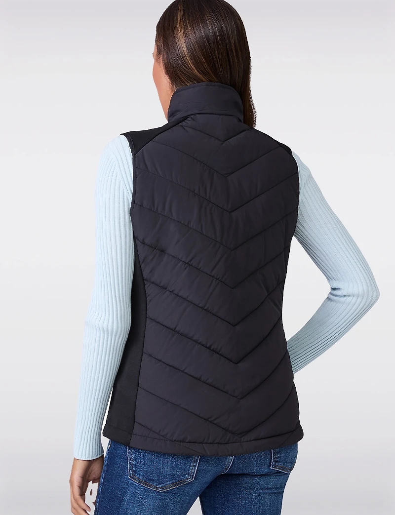 Gilet Matelassé Hybride à Col Montant – Coupe Cintrée Courte par Free Country