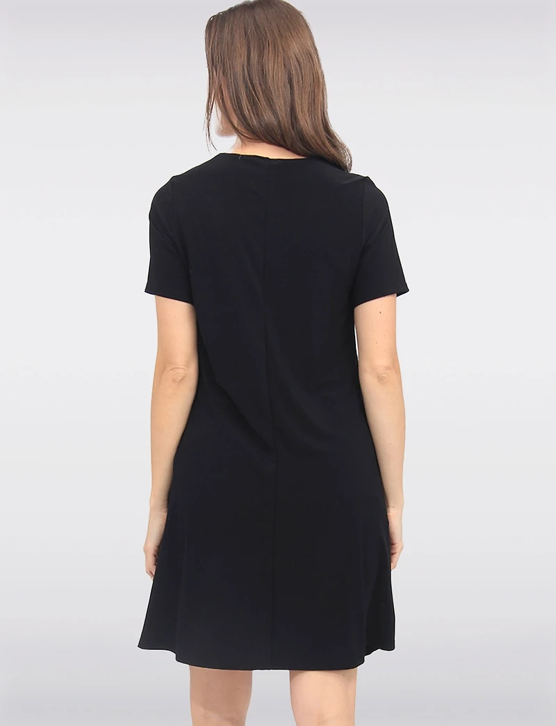 Robe Évasée Infroissable Uni à Manches Courtes & Col Rond Avec Poches par Perle