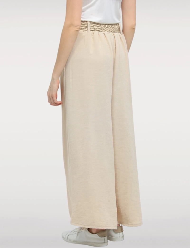 Pantalon Large Extensible Fluide avec Ceinture à boucle en paille par Froccella