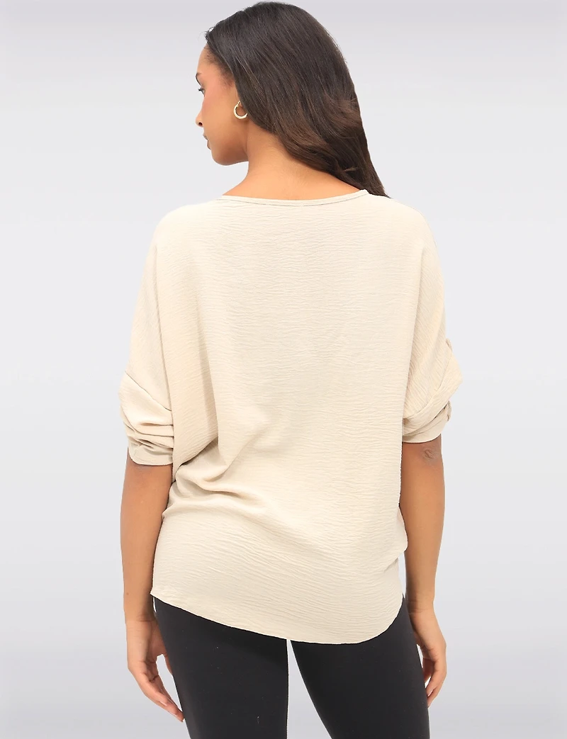 Blouse Unie Froissée à Col V Boutonnée et Nouée L’avant par Froccella