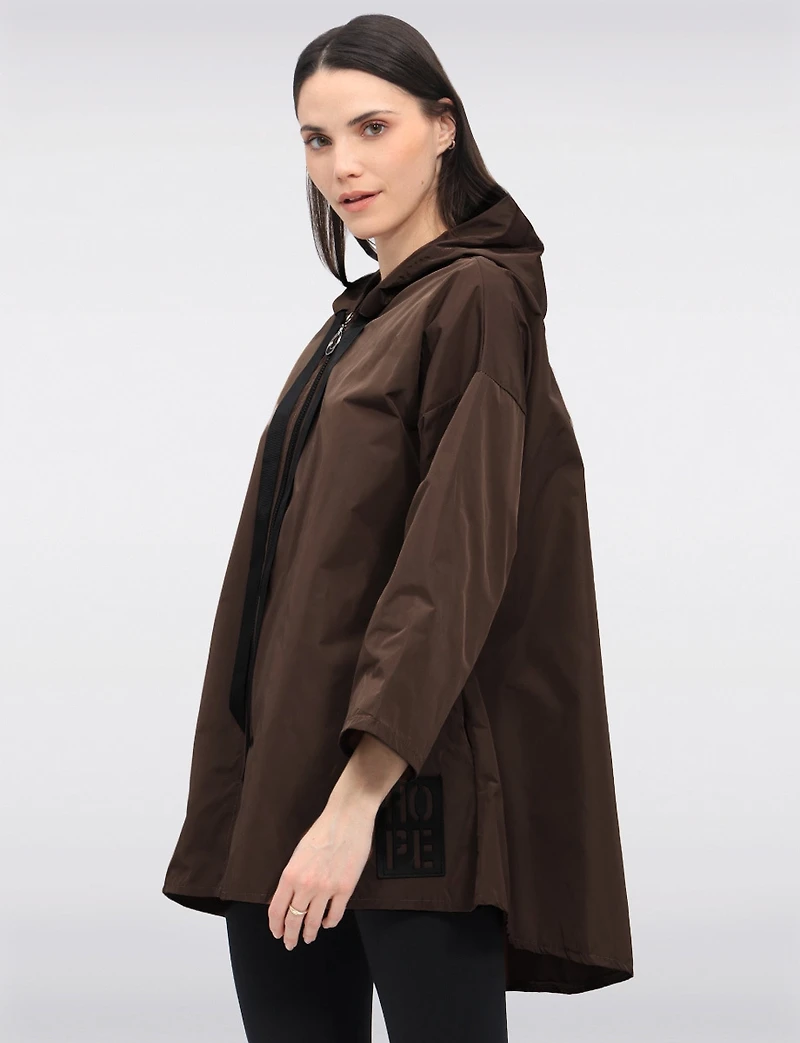 Veste Court Ample Longue Ultra-légère À Capuche & Cordon en Ruban par Froccella