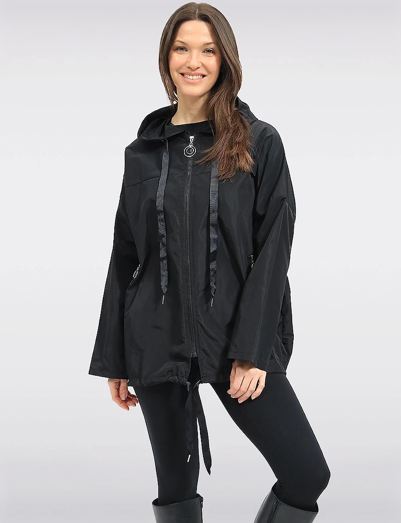 Veste Coupe Ample Légère À Capuche Coupe-vent Et Cordon L'ourlet Par Froccella