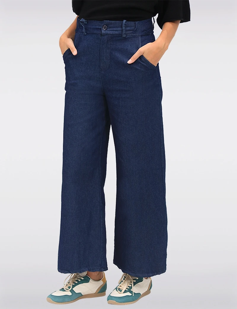 Pantalon Ample en Denim Coton Extensible à Jambes Larges et Poches par Froccella