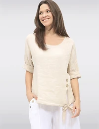 Haut Léger en Lin avec Nœud à la Taille et Détails Décoratifs par Froccella