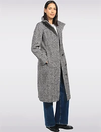Manteau Mi-long Col Montant Boutonné  en Laine Mélangée Chevron Par Kenneth Cole