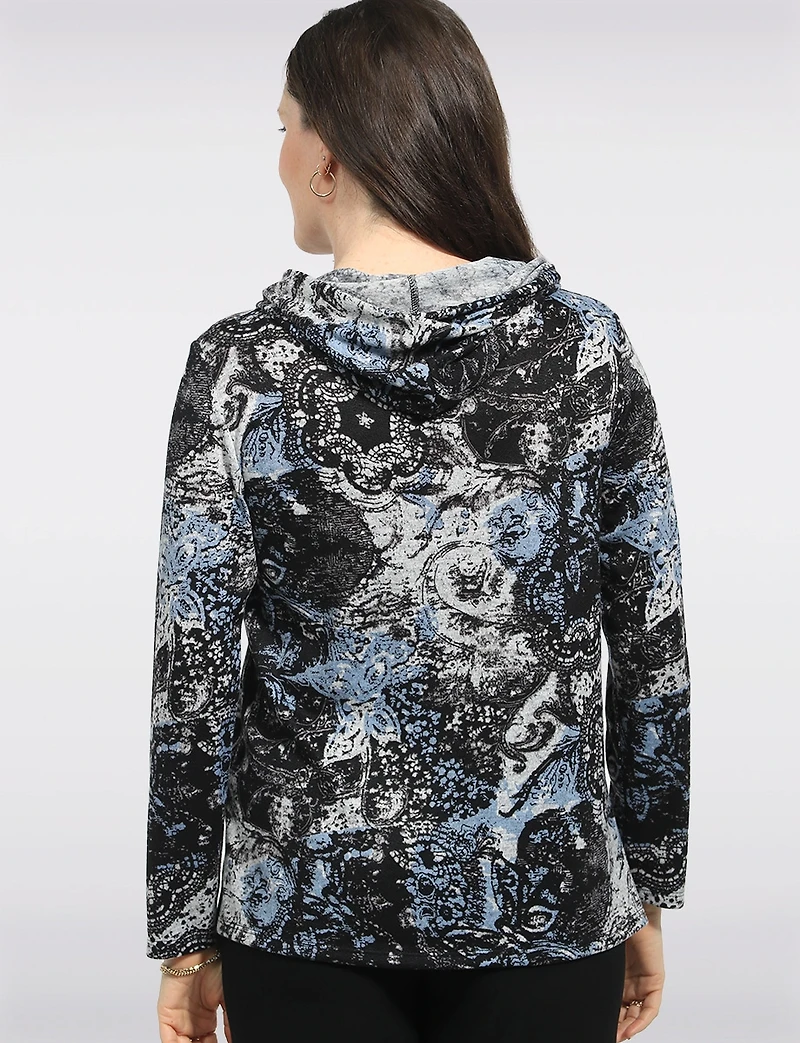 Haut Tricoté Extensible Doux à Capuche Avec Imprimé Abstrait & Fentes par Perle