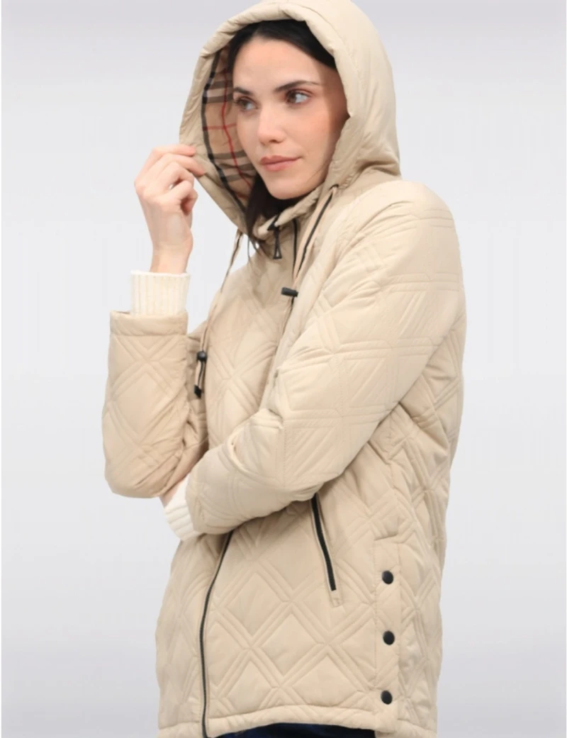 Veste Matelassée Végane à Capuche Saki