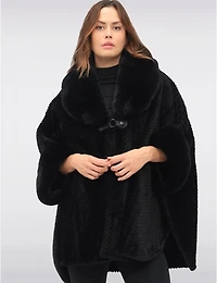 Manteaux Manteaux | La maison du manteau au Québec Cape Noire Ouverte Douce avec Bordure en Fausse Fourrure & Motif Animal Texturé