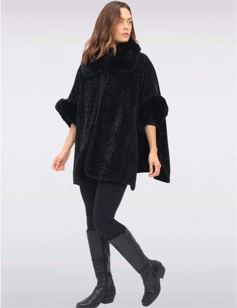 Manteaux Manteaux | La maison du manteau au Québec Cape-Châle Élégante Noire à Texture Chevron Douce Bordée de Fausse Fourrure