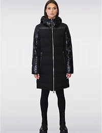 Manteaux | La maison du Manteau au Québec Elegant Matelassé Cintré en Duvet avec Capuche Attache?e par Sicily