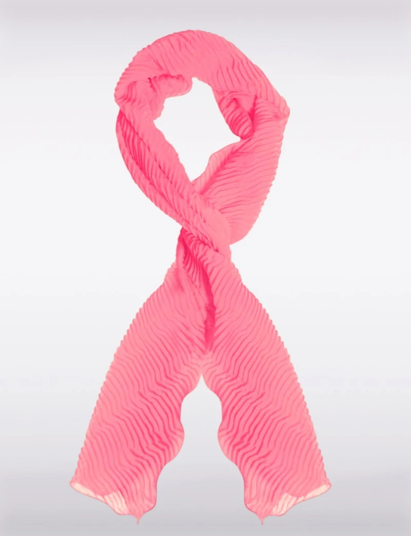 Foulard en Mousseline Plissé Texturé avec Bords Scallopés Élégants
