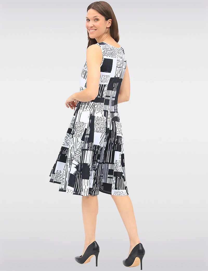 Robe Boule Imprimée Sans Manches 3-en-1 à Longueur Ajustable par Tango Mango