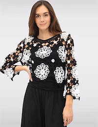 Haut Crochet Fleuri par Gabby Isabella