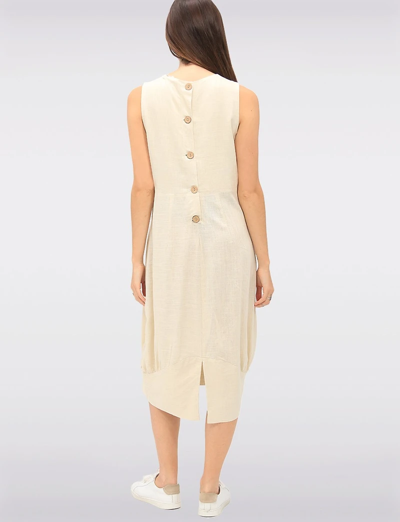 Robe Sans Manches à Col Carré Longue Ballon Avec Poches par Julia Paradis