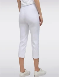 Capris À Taille Haute Avec Deux Poches Carrées Sur Le Devant Par Amani Couture